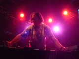 2004-05-27 22:21:44